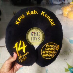 souvenir pemerintahan, pengrajin boneka bantal leher, KBC Toys, bantal leher custom, souvenir instansi.